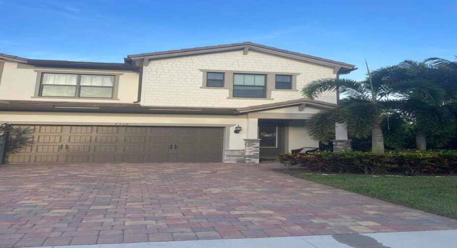 4516 Eventing Street, Lake Worth, Florida 33467, 3 Bedrooms Bedrooms, ,2 BathroomsBathrooms,Residential Lease,For Rent,Eventing,RX-10999303