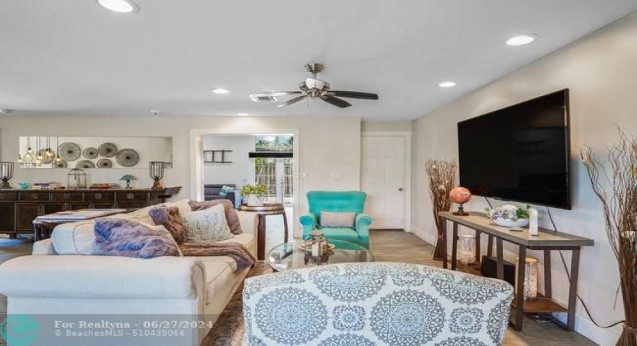 Ceiling fan and recessed lighting