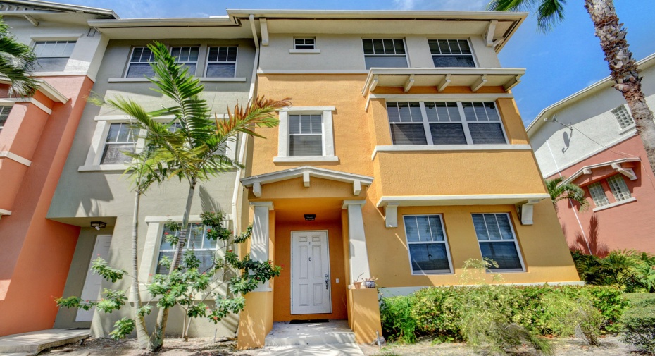 770 Millbrae Court Unit 8, West Palm Beach, Florida 33401, 4 Bedrooms Bedrooms, ,3 BathroomsBathrooms,Residential Lease,For Rent,Millbrae,1,RX-10999369