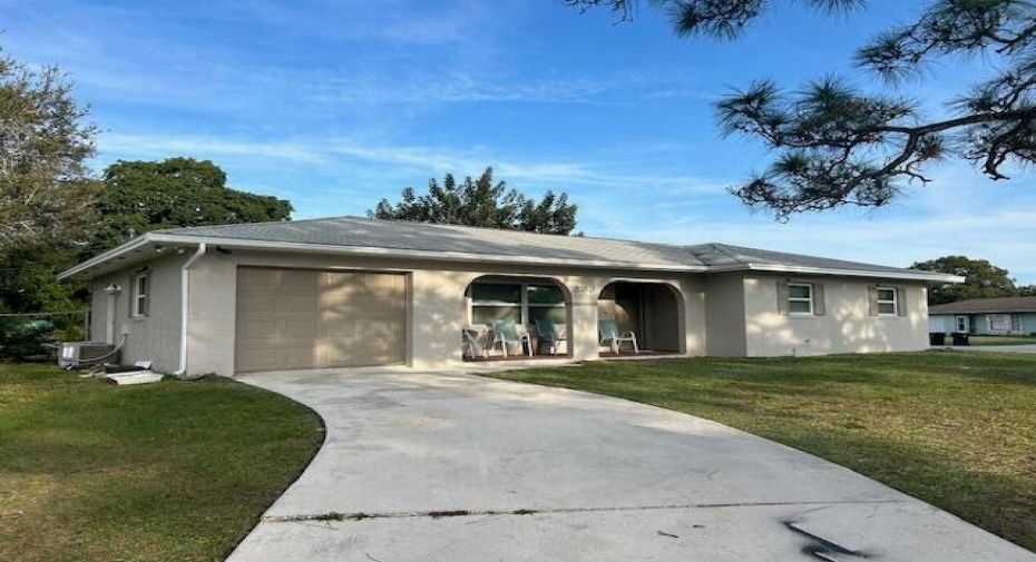 533 SE Keyes Street, Port Saint Lucie, Florida 34983, 3 Bedrooms Bedrooms, ,2 BathroomsBathrooms,Single Family,For Sale,Keyes,RX-10999785