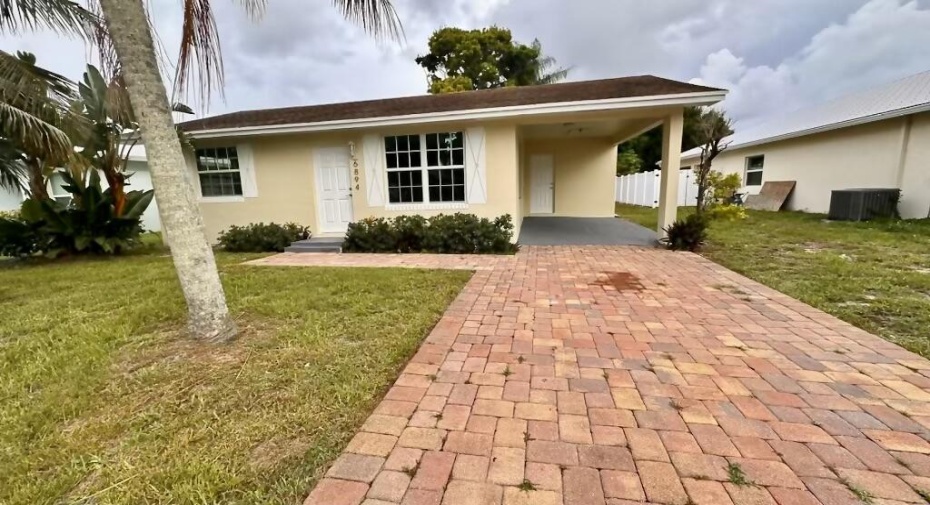 6894 3rd Street, Jupiter, Florida 33458, 2 Bedrooms Bedrooms, ,1 BathroomBathrooms,Residential Lease,For Rent,3rd,RX-10999776