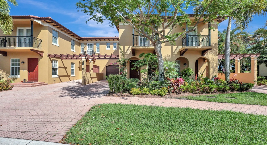 2812 Eagle Rock Circle Unit 902, West Palm Beach, Florida 33411, 3 Bedrooms Bedrooms, ,2 BathroomsBathrooms,Townhouse,For Sale,Eagle Rock,1,RX-10999925