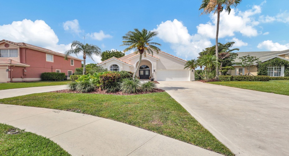2388 Stonegate Drive, Wellington, Florida 33414, 3 Bedrooms Bedrooms, ,2 BathroomsBathrooms,Residential Lease,For Rent,Stonegate,1,RX-11000374