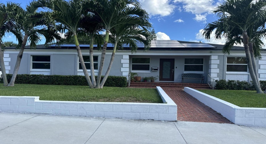 916 31st Street, West Palm Beach, Florida 33407, 3 Bedrooms Bedrooms, ,2 BathroomsBathrooms,Single Family,For Sale,31st,RX-11000420