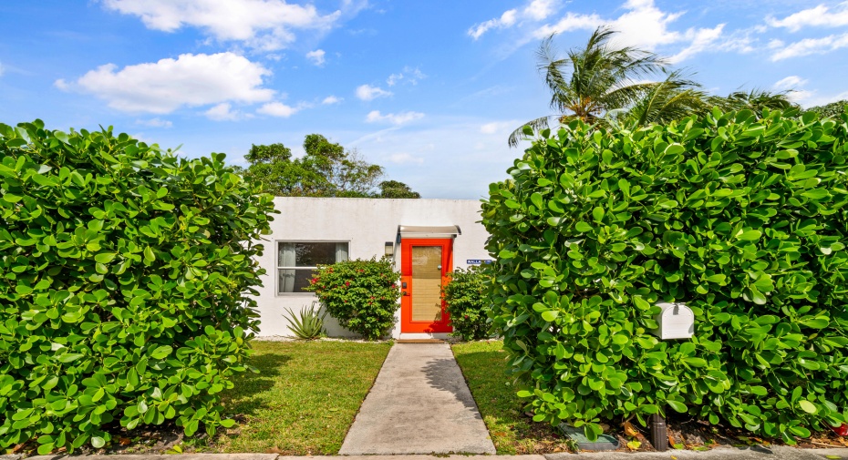 511 Churchill Road, West Palm Beach, Florida 33405, 3 Bedrooms Bedrooms, ,2 BathroomsBathrooms,Single Family,For Sale,Churchill,RX-10951285