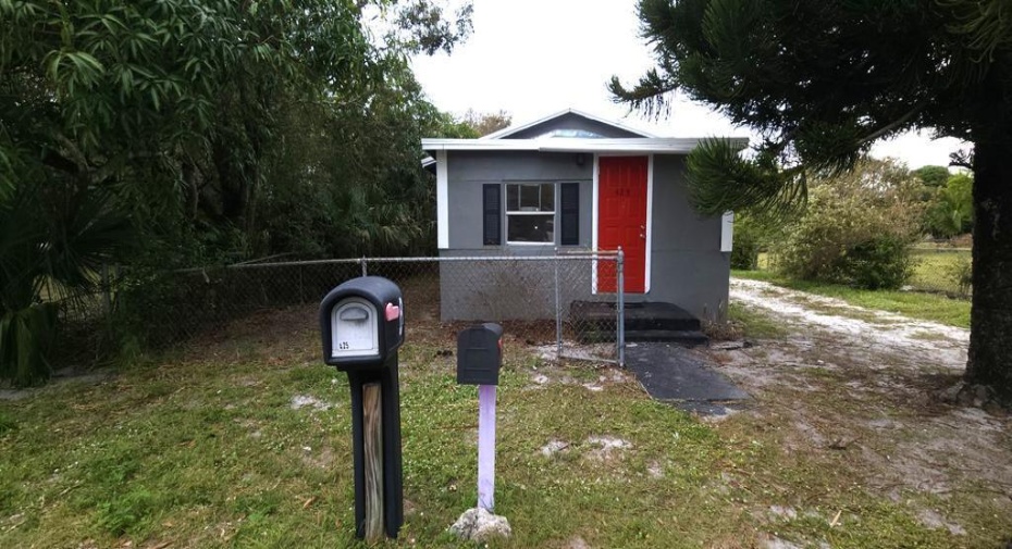 425 N 26th Street, Fort Pierce, Florida 34947, 4 Bedrooms Bedrooms, ,2 BathroomsBathrooms,Single Family,For Sale,26th,RX-10956455