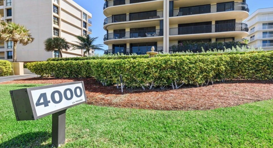 4000 S Ocean Boulevard Unit 401, South Palm Beach, Florida 33480, 3 Bedrooms Bedrooms, ,3 BathroomsBathrooms,Condominium,For Sale,Ocean,4,RX-11000801