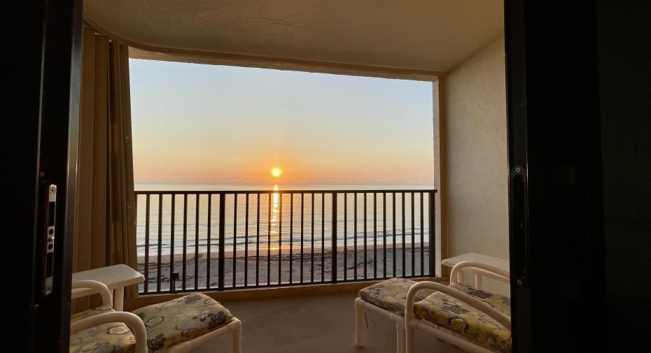 10044 S Ocean Drive Unit 805, Jensen Beach, Florida 34957, 2 Bedrooms Bedrooms, ,2 BathroomsBathrooms,Condominium,For Sale,Ocean,8,RX-10987107