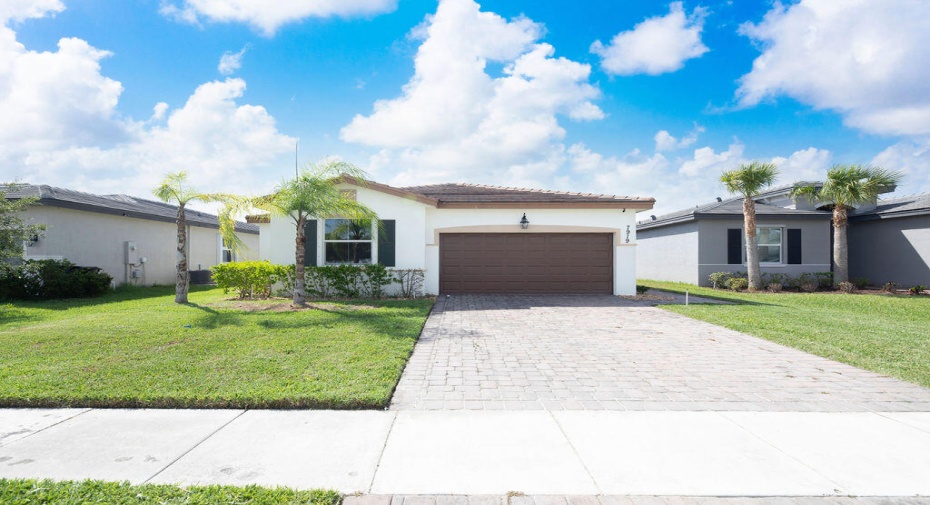 7919 NW Greenbank Circle, Port Saint Lucie, Florida 34987, 3 Bedrooms Bedrooms, ,2 BathroomsBathrooms,Residential Lease,For Rent,Greenbank,1,RX-10992952