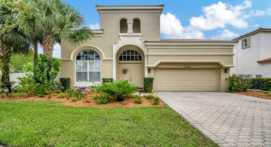 2735 Shaughnessy Drive, Wellington, Florida 33414, 5 Bedrooms Bedrooms, ,4 BathroomsBathrooms,Single Family,For Sale,Shaughnessy,RX-11000881