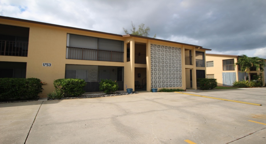 1753 3rd Avenue Unit 206, Lake Worth, Florida 33460, 2 Bedrooms Bedrooms, ,1 BathroomBathrooms,Residential Lease,For Rent,3rd,206,RX-11000959