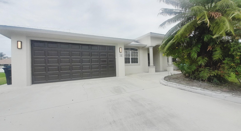456 NW Ravenswood Lane, Port Saint Lucie, Florida 34983, 3 Bedrooms Bedrooms, ,2 BathroomsBathrooms,Residential Lease,For Rent,Ravenswood,1,RX-11001032