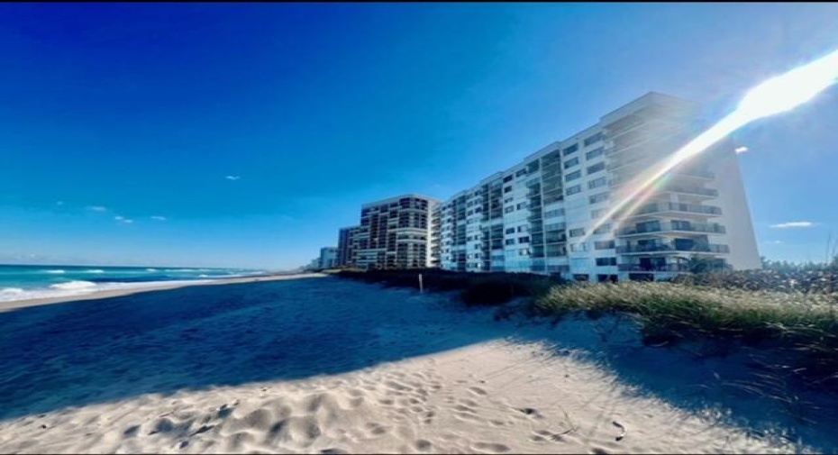 9490 S Ocean Drive Unit 110, Jensen Beach, Florida 34957, 2 Bedrooms Bedrooms, ,2 BathroomsBathrooms,Condominium,For Sale,Ocean,1,RX-11001244