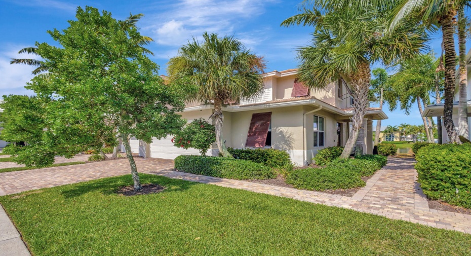 2019 Chelsea Place, Palm Beach Gardens, Florida 33418, 3 Bedrooms Bedrooms, ,3 BathroomsBathrooms,Townhouse,For Sale,Chelsea,RX-10992387