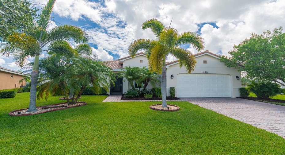 11270 SW Apple Blossom Trail, Port Saint Lucie, Florida 34987, 3 Bedrooms Bedrooms, ,3 BathroomsBathrooms,Single Family,For Sale,Apple Blossom,RX-11001297