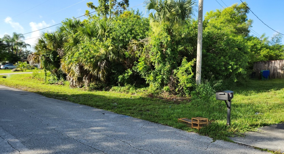 542 SW College Park Road, Port Saint Lucie, Florida 34953, ,C,For Sale,College Park,RX-11001628