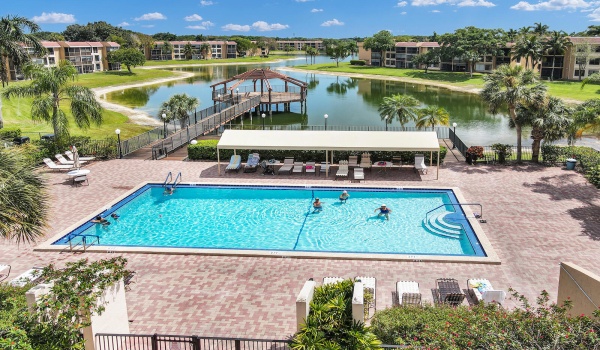 6546 Coral Lake Drive Unit 410, Margate, Florida 33063, 2 Bedrooms Bedrooms, ,2 BathroomsBathrooms,Residential Lease,For Rent,Coral Lake,4,RX-11001658