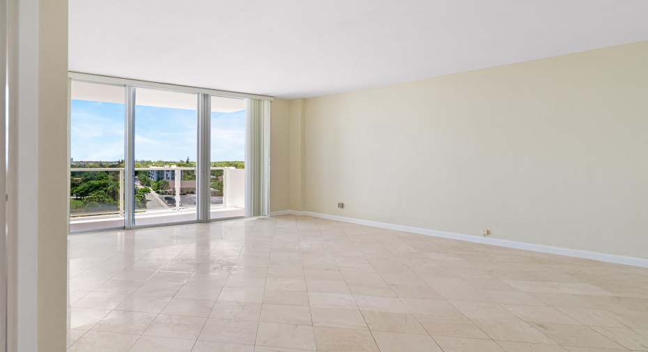 2800 N Flagler Drive Unit 812, West Palm Beach, Florida 33407, 1 Bedroom Bedrooms, ,1 BathroomBathrooms,Residential Lease,For Rent,Flagler,8,RX-11001704