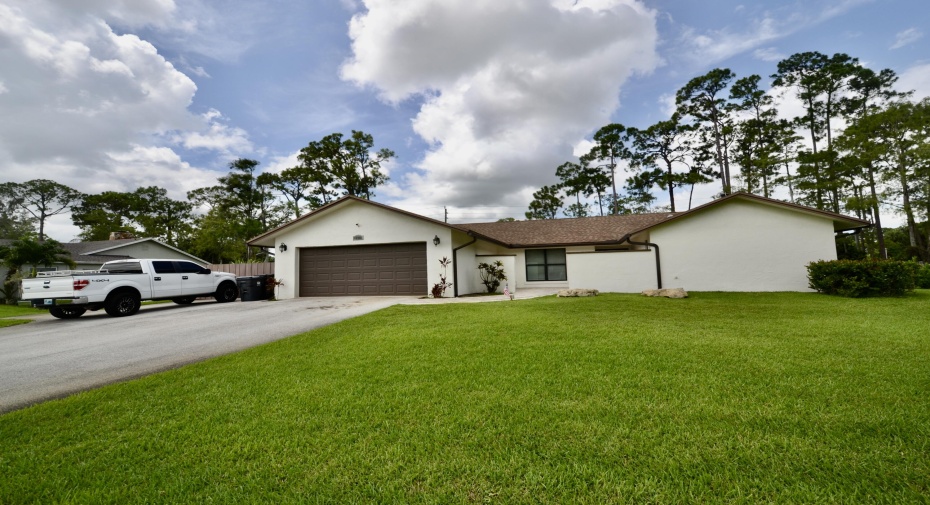 199 Wranglewood Drive, Wellington, Florida 33414, 3 Bedrooms Bedrooms, ,2 BathroomsBathrooms,Single Family,For Sale,Wranglewood,RX-11001882