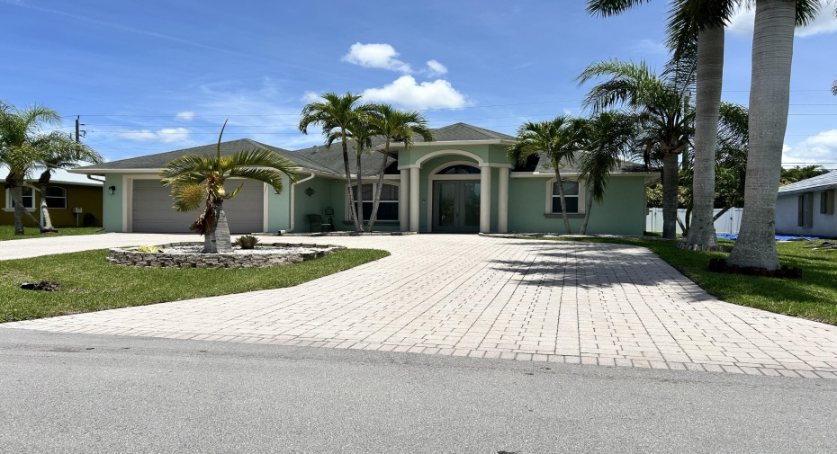 3021 SE Wake Road, Port Saint Lucie, Florida 34984, 4 Bedrooms Bedrooms, ,3 BathroomsBathrooms,Single Family,For Sale,Wake,RX-11002199