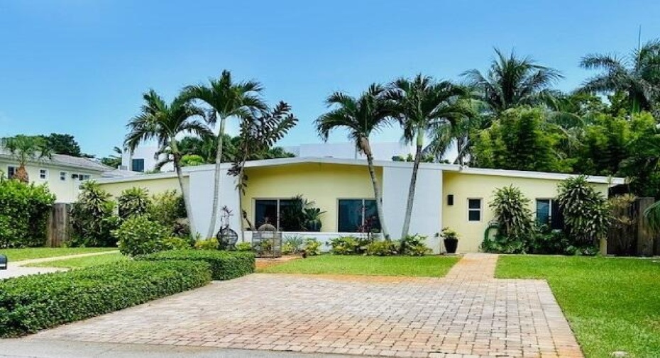 910 Bond Way, Delray Beach, Florida 33483, 5 Bedrooms Bedrooms, ,3 BathroomsBathrooms,Single Family,For Sale,Bond,RX-11002495