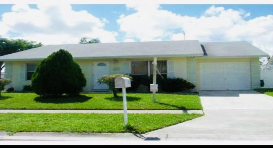 6250 Oakview Lane, Lake Worth, Florida 33463, 4 Bedrooms Bedrooms, ,2 BathroomsBathrooms,Single Family,For Sale,Oakview,RX-11002519