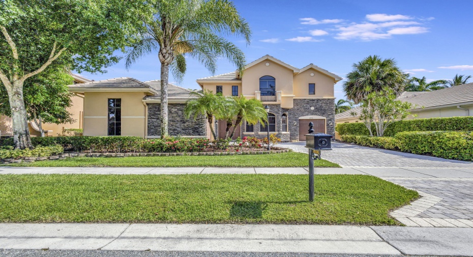 10356 Trianon Place, Wellington, Florida 33449, 5 Bedrooms Bedrooms, ,4 BathroomsBathrooms,Residential Lease,For Rent,Trianon,RX-11002527