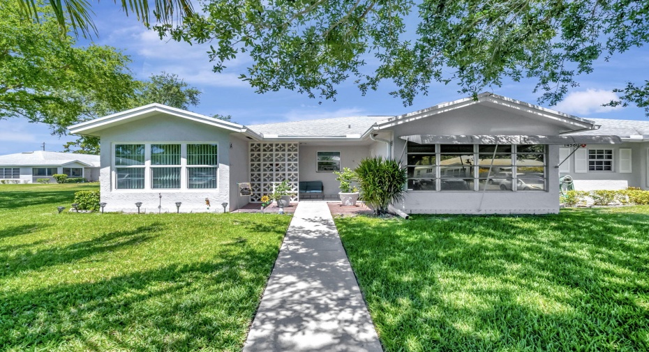 14580 Canalview Drive Unit B, Delray Beach, Florida 33484, 1 Bedroom Bedrooms, ,2 BathroomsBathrooms,Condominium,For Sale,Canalview,1,RX-10990551