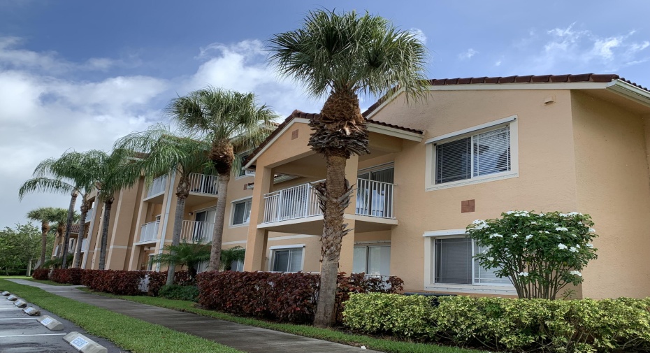 141 SW Palm 207 Drive Unit 207, Port Saint Lucie, Florida 34986, 2 Bedrooms Bedrooms, ,2 BathroomsBathrooms,Residential Lease,For Rent,Palm 207,2,RX-11002619