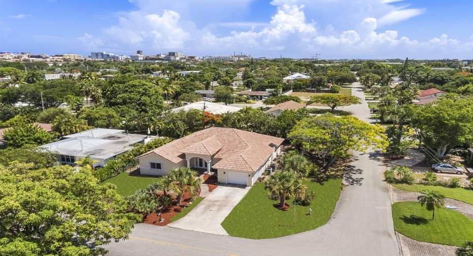 298 NW 11th Street, Boca Raton, Florida 33432, 4 Bedrooms Bedrooms, ,4 BathroomsBathrooms,Residential Lease,For Rent,11th,RX-11002637