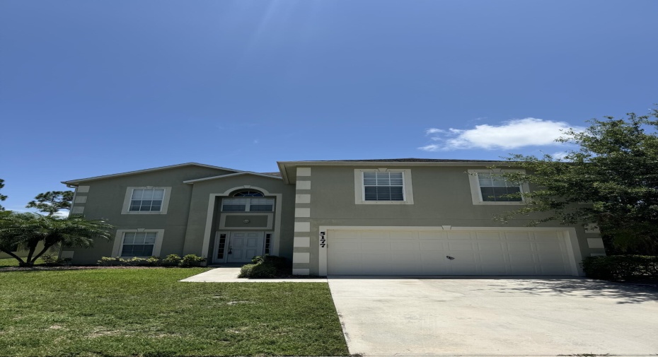 5177 NW Wisk Fern Circle, Port Saint Lucie, Florida 34986, 4 Bedrooms Bedrooms, ,2 BathroomsBathrooms,Single Family,For Sale,Wisk Fern,RX-11002672