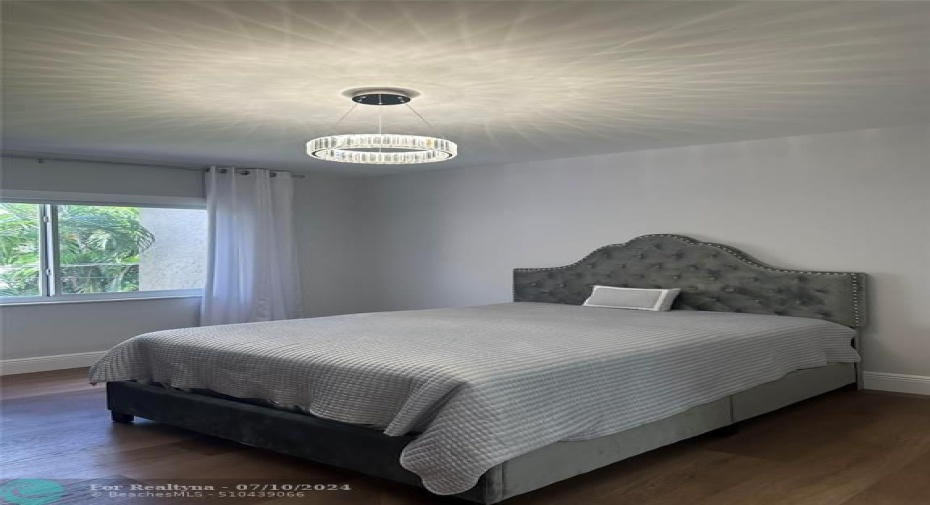 Primary Bedroom With Or Without Complimenting Bed. (Owner's Property) Chandelier To Impress
