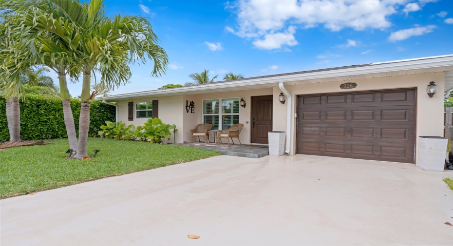 226 Fordham Drive, Lake Worth Beach, Florida 33460, 3 Bedrooms Bedrooms, ,2 BathroomsBathrooms,Residential Lease,For Rent,Fordham,RX-11002840