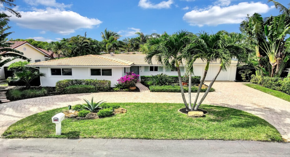 8 NE 17th Street, Delray Beach, Florida 33444, 3 Bedrooms Bedrooms, ,2 BathroomsBathrooms,Residential Lease,For Rent,17th,1,RX-11003023