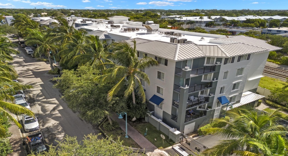 255 NE 3rd Avenue Unit 2303, Delray Beach, Florida 33444, 2 Bedrooms Bedrooms, ,2 BathroomsBathrooms,Residential Lease,For Rent,3rd,2303,RX-11003038