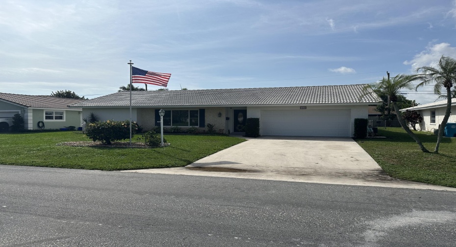 1320 SW 25 Way, Boynton Beach, Florida 33426, 3 Bedrooms Bedrooms, ,2 BathroomsBathrooms,Single Family,For Sale,25,RX-10966796