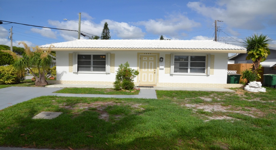 4553 NW 16th Terrace, Tamarac, Florida 33309, 2 Bedrooms Bedrooms, ,1 BathroomBathrooms,Residential Lease,For Rent,16th,RX-11003114
