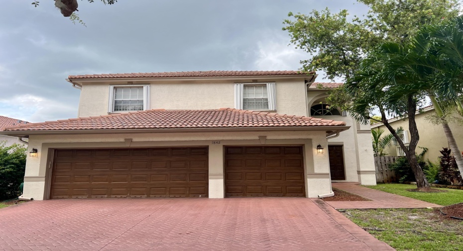 7842 NW 62nd Terrace, Parkland, Florida 33067, 4 Bedrooms Bedrooms, ,3 BathroomsBathrooms,Residential Lease,For Rent,62nd,RX-11003169