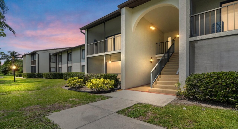1935 SW Silver Pine Way Unit F-1, Palm City, Florida 34990, 2 Bedrooms Bedrooms, ,2 BathroomsBathrooms,Residential Lease,For Rent,Silver Pine,1,RX-11003252