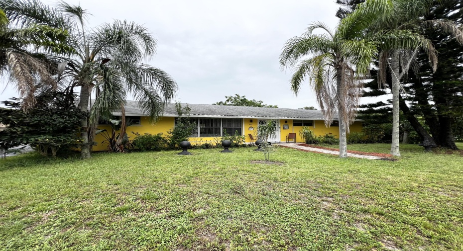 8511 40th Terrace, Palm Beach Gardens, Florida 33410, 3 Bedrooms Bedrooms, ,2 BathroomsBathrooms,Residential Lease,For Rent,40th,RX-11003428