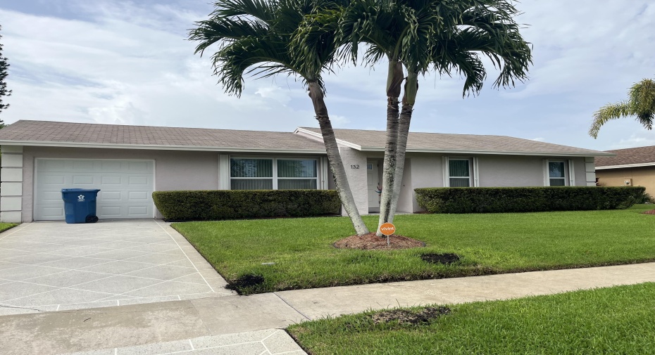 132 Bobwhite Road, Royal Palm Beach, Florida 33411, 2 Bedrooms Bedrooms, ,2 BathroomsBathrooms,Residential Lease,For Rent,Bobwhite,RX-11003579
