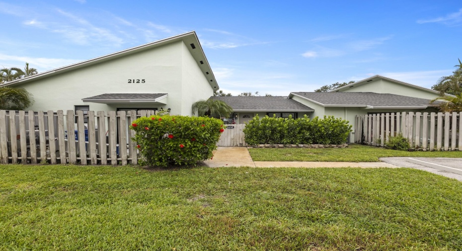 431 Jupiter Lakes Boulevard Unit 2125b, Jupiter, Florida 33458, 2 Bedrooms Bedrooms, ,1 BathroomBathrooms,A,For Sale,Jupiter Lakes,RX-11003649