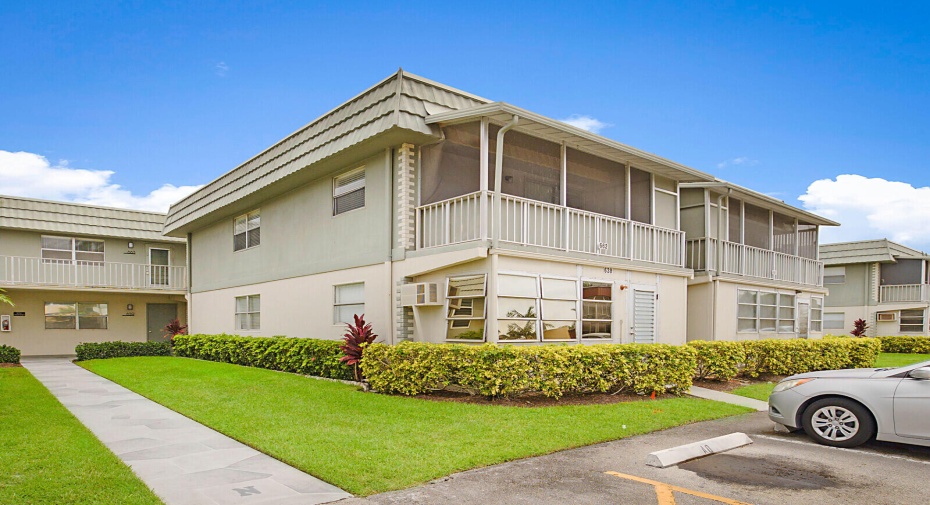 662 N Flanders Unit 662, Delray Beach, Florida 33484, 1 Bedroom Bedrooms, ,1 BathroomBathrooms,Condominium,For Sale,Flanders,2,RX-11003657