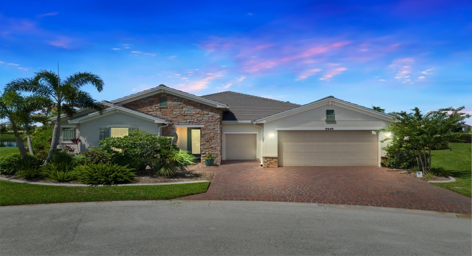 9949 SW Coral Tree Circle, Port Saint Lucie, Florida 34987, 3 Bedrooms Bedrooms, ,2 BathroomsBathrooms,Single Family,For Sale,Coral Tree,RX-11003703