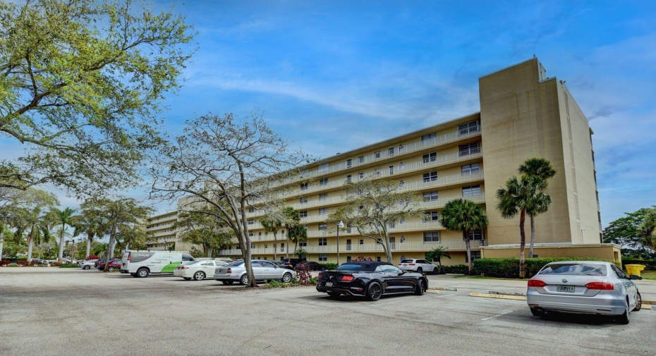 5700 NW 2nd Avenue Unit 309, Boca Raton, Florida 33487, 2 Bedrooms Bedrooms, ,2 BathroomsBathrooms,Residential Lease,For Rent,2nd,3,RX-11003701