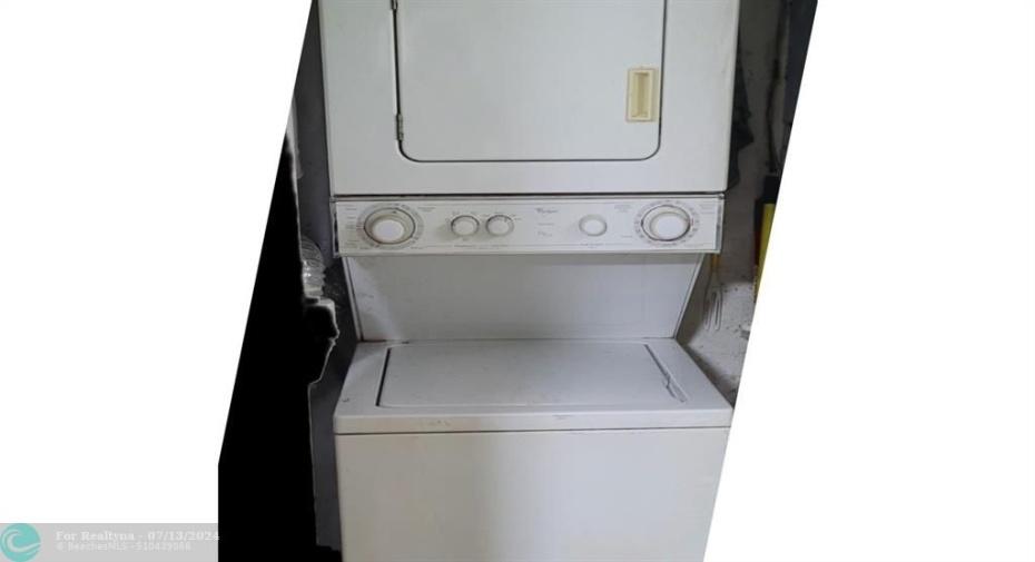 washer and dryer in unit