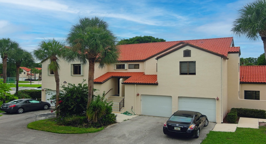 20 Via De Casas Sur Unit 201, Boynton Beach, Florida 33426, 3 Bedrooms Bedrooms, ,2 BathroomsBathrooms,Condominium,For Sale,Via De Casas Sur,2,RX-11003890