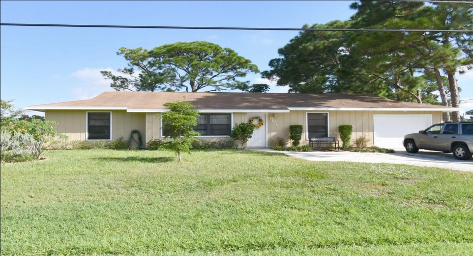 603 SW Todd Avenue, Port Saint Lucie, Florida 34983, 3 Bedrooms Bedrooms, ,2 BathroomsBathrooms,Single Family,For Sale,Todd,RX-11002253