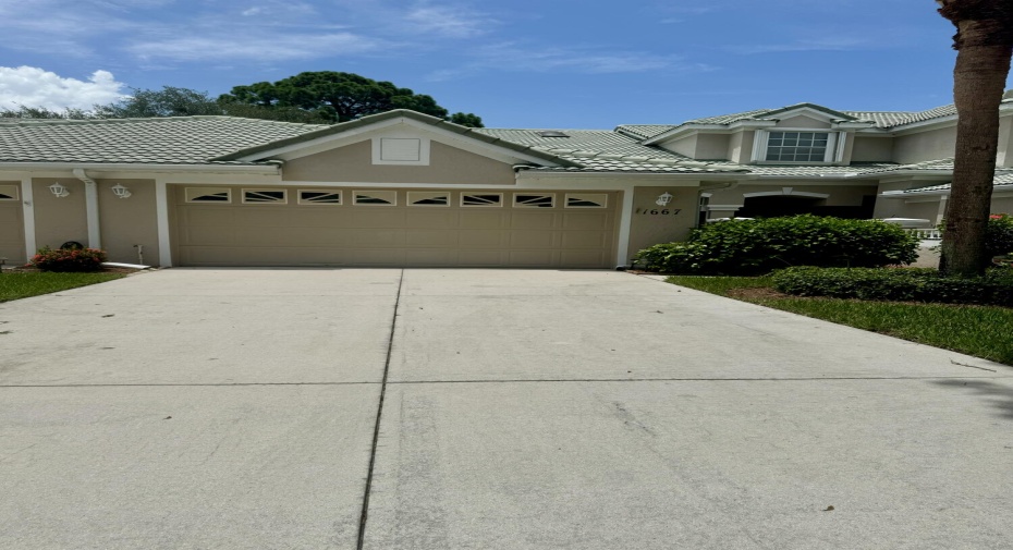 1667 SW Harbour Isles Circle Unit 16, Port Saint Lucie, Florida 34986, 2 Bedrooms Bedrooms, ,2 BathroomsBathrooms,Residential Lease,For Rent,Harbour Isles,RX-11004174