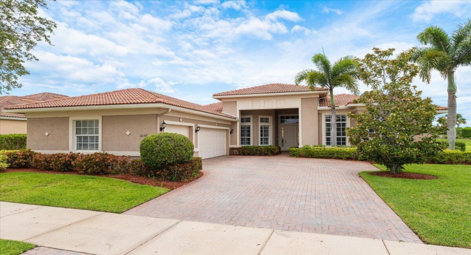 12157 SW Aventino Drive, Port Saint Lucie, Florida 34987, 3 Bedrooms Bedrooms, ,3 BathroomsBathrooms,Single Family,For Sale,Aventino,RX-11004180